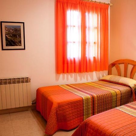 Apartamentos Mazcaray Bielsa Bagian luar foto
