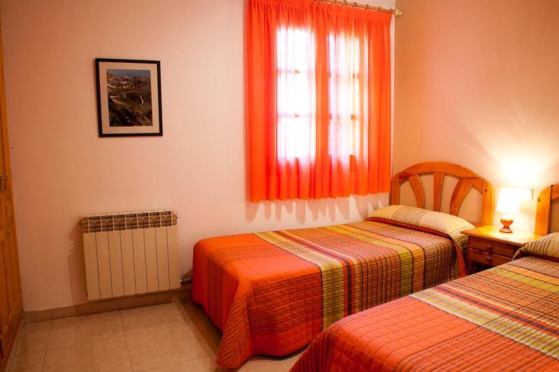 Apartamentos Mazcaray Bielsa Bagian luar foto